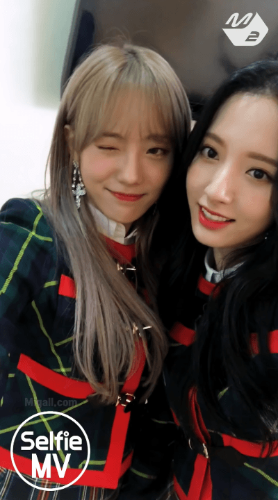 셀피뮤비찍는 우주소녀 보나.gif | 인스티즈