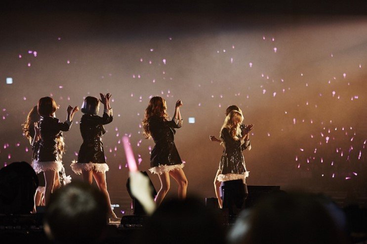 [PIC][21/22-11-2015]Hình ảnh mới nhất từ "GIRLS' GENERATION 4th TOUR – Phantasia – in SEOUL" của SNSD  - Page 7 3pG9HaoT2K-3000x3000