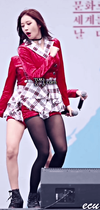 검스신은 헬로비너스 유영.gif | 인스티즈