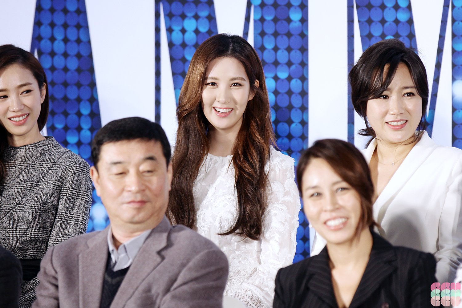 [OTHER][08-12-2015]SeoHyun tham dự vở nhạc kịch mới mang tên "Mamma Mia!" D34hUv6q9Q-3000x3000