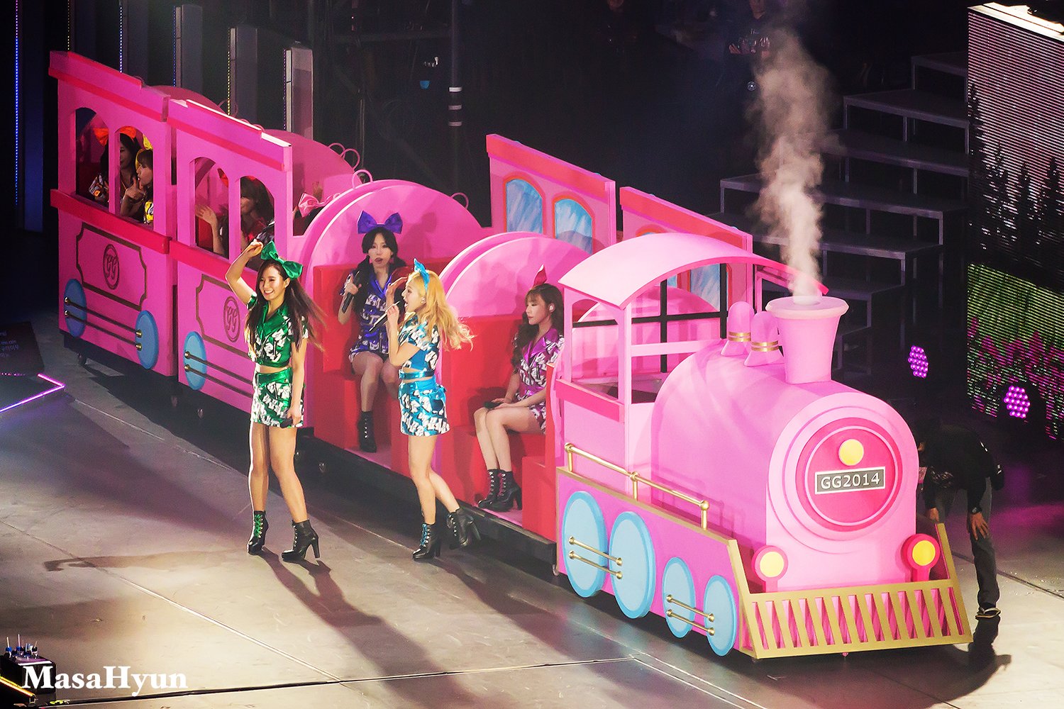 [PIC][09-12-2014]Hình ảnh mới nhất từ "GIRLS' GENERATION THE BEST LIVE AT TOKYO DOME" của SNSD  - Page 3 IknTkIFqRh-3000x3000