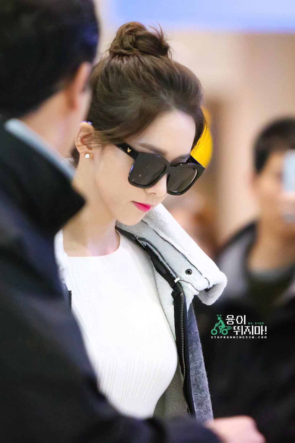 [PIC][01-11-2015]YoonA trở về Hàn Quốc vào trưa nay JHyfg3JNWi-3000x3000