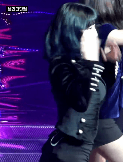 트와이스 모모의 몸매 ㄷㄷㄷㄷ.gif | 인스티즈