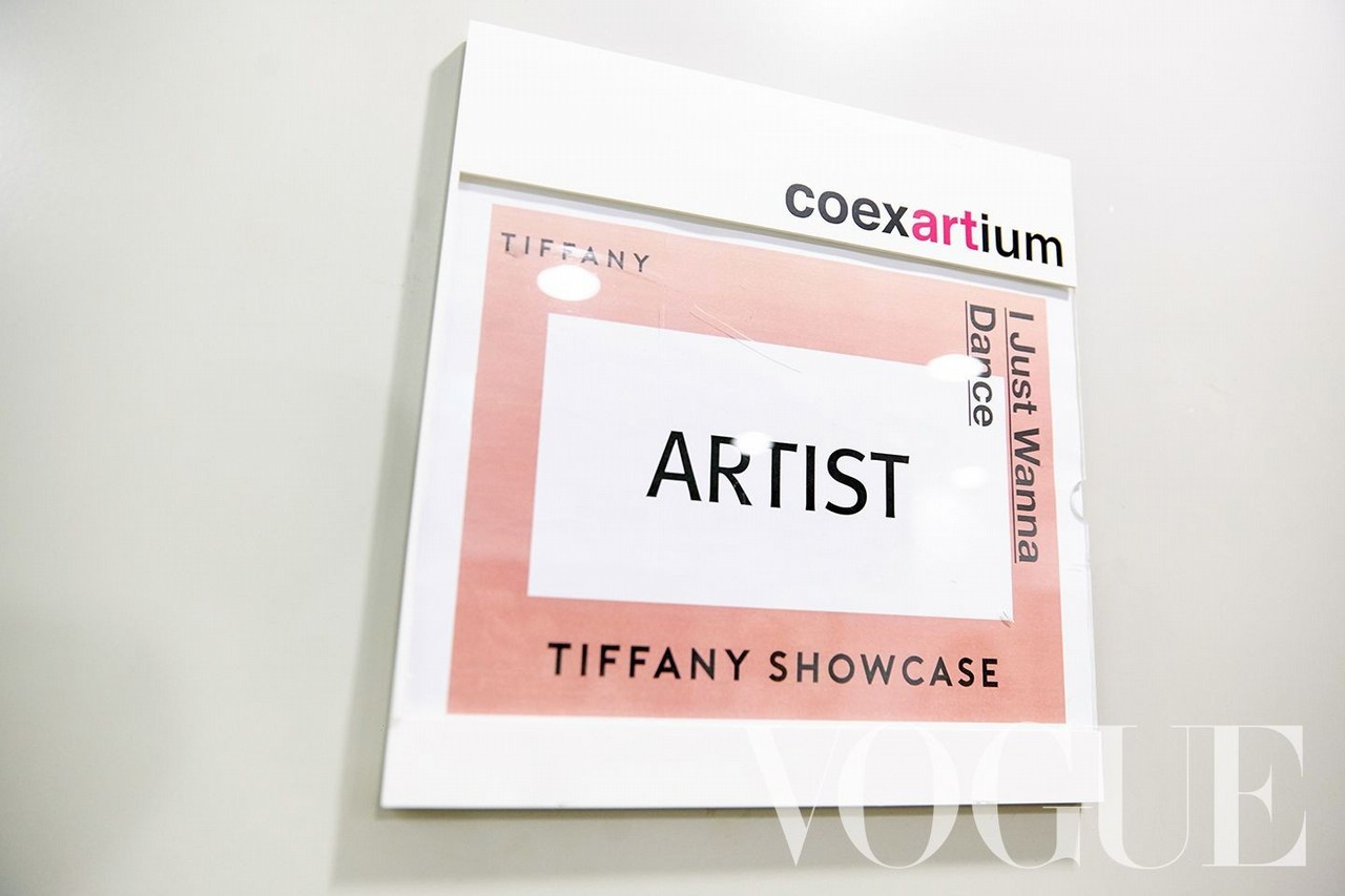 [PIC][10-05-2016]Tiffany tham dự Showcase ra mắt Mini Album "I Just Wanna Dance" vào tối nay - Page 2 Nc3k_-53Ph