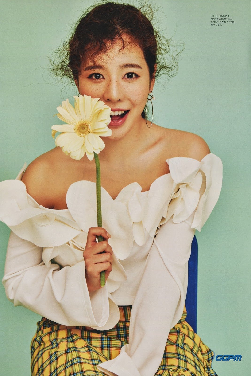 [PIC][21-02-2017]Sunny xuất hiện trên trang bìa tháng 3 của tạp chí "THE STAR" OagVuGg5of-3000x3000