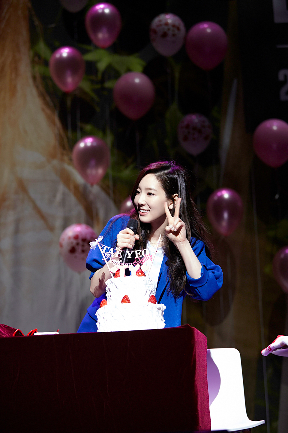 [PIC][08-03-2015]Hình ảnh mới nhất từ "Taeyeon 태연 Birthday Party" của TaeYeon vào tối nay X4LkryT9vJ
