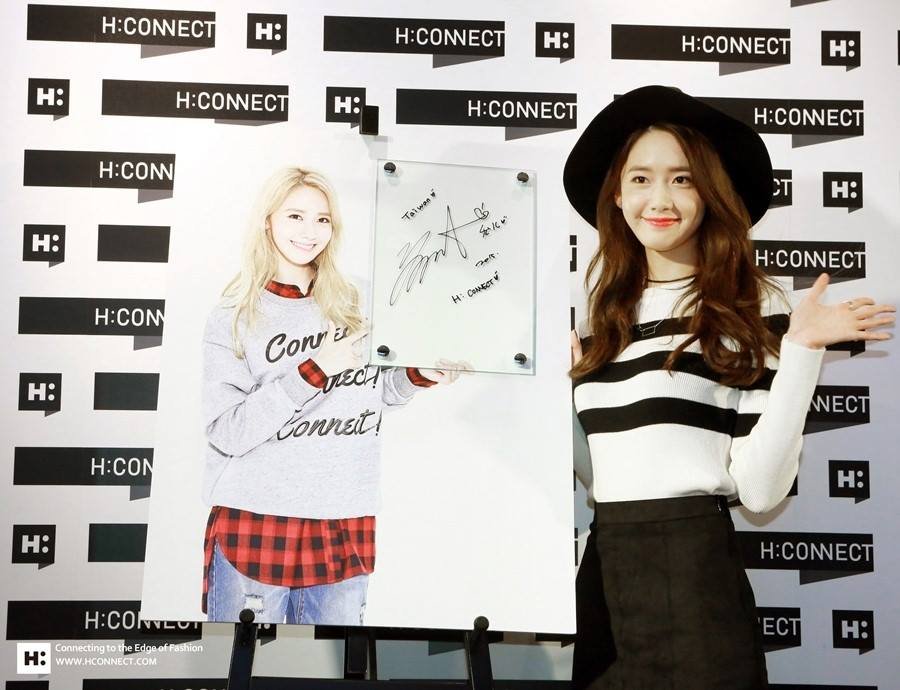 [PIC][31-10-2015]YoonA khởi hành đi Đài Loan để tham dự Fansign cho thương hiệu "H:CONNECT" vào sáng nay - Page 4 YNRAs8HjCL-3000x3000