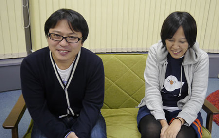 デザイナーの二人、左から町田、赤塚