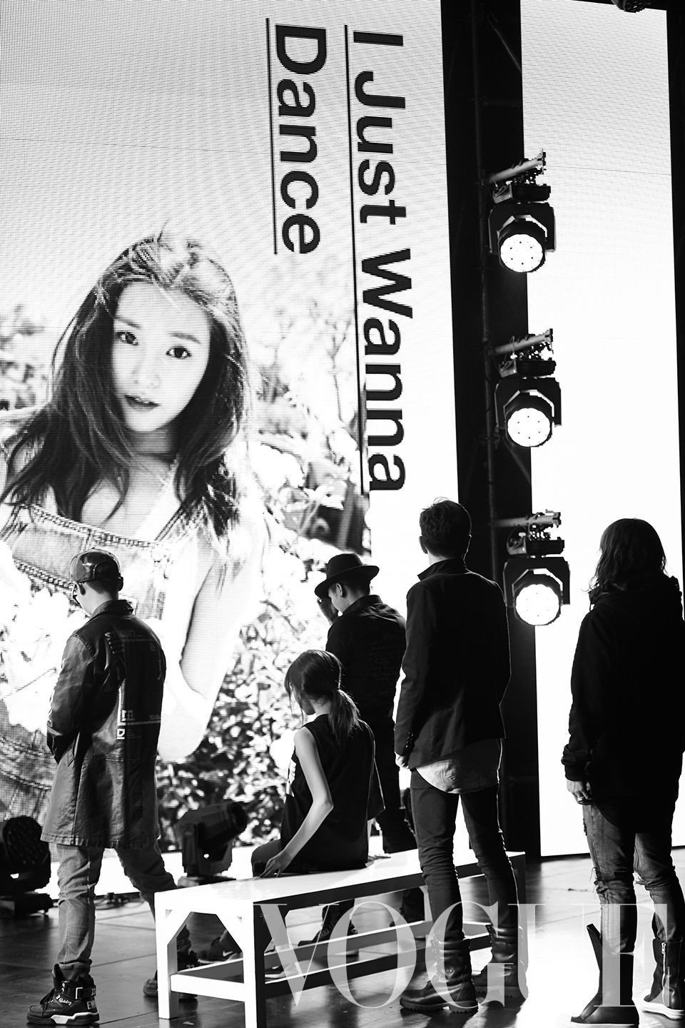[PIC][10-05-2016]Tiffany tham dự Showcase ra mắt Mini Album "I Just Wanna Dance" vào tối nay - Page 2 ZJDwtuH7bA-3000x3000