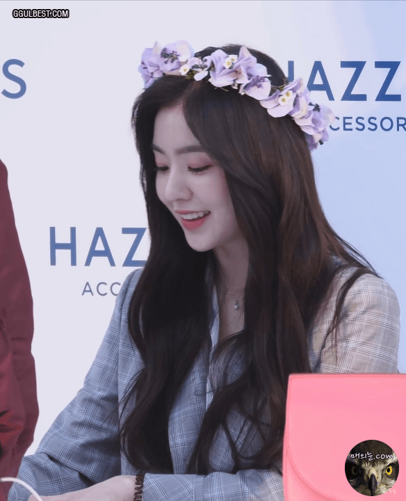 화관쓴 얼굴천재 아이린.gif | 인스티즈