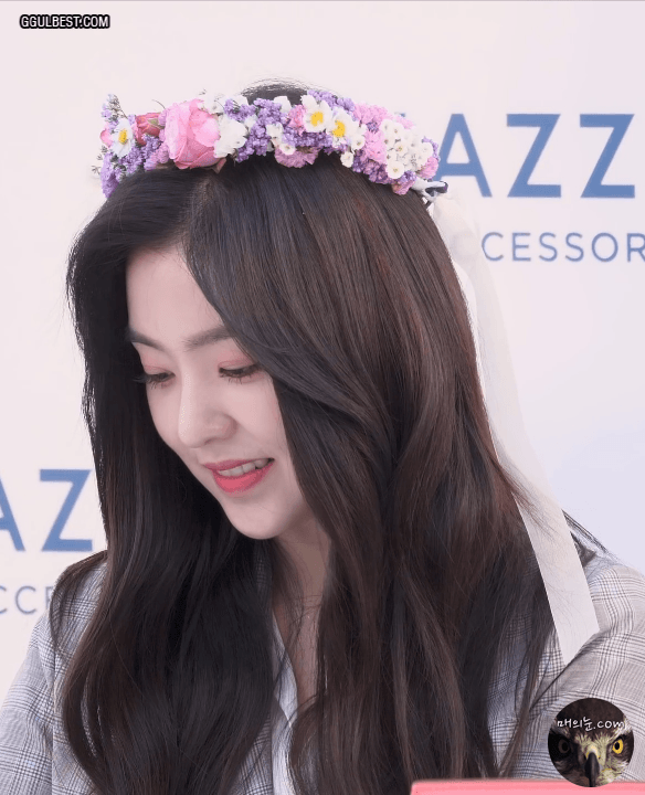 화관쓴 얼굴천재 아이린.gif | 인스티즈