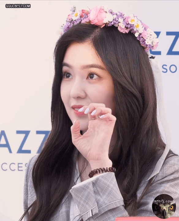 화관쓴 얼굴천재 아이린.gif | 인스티즈