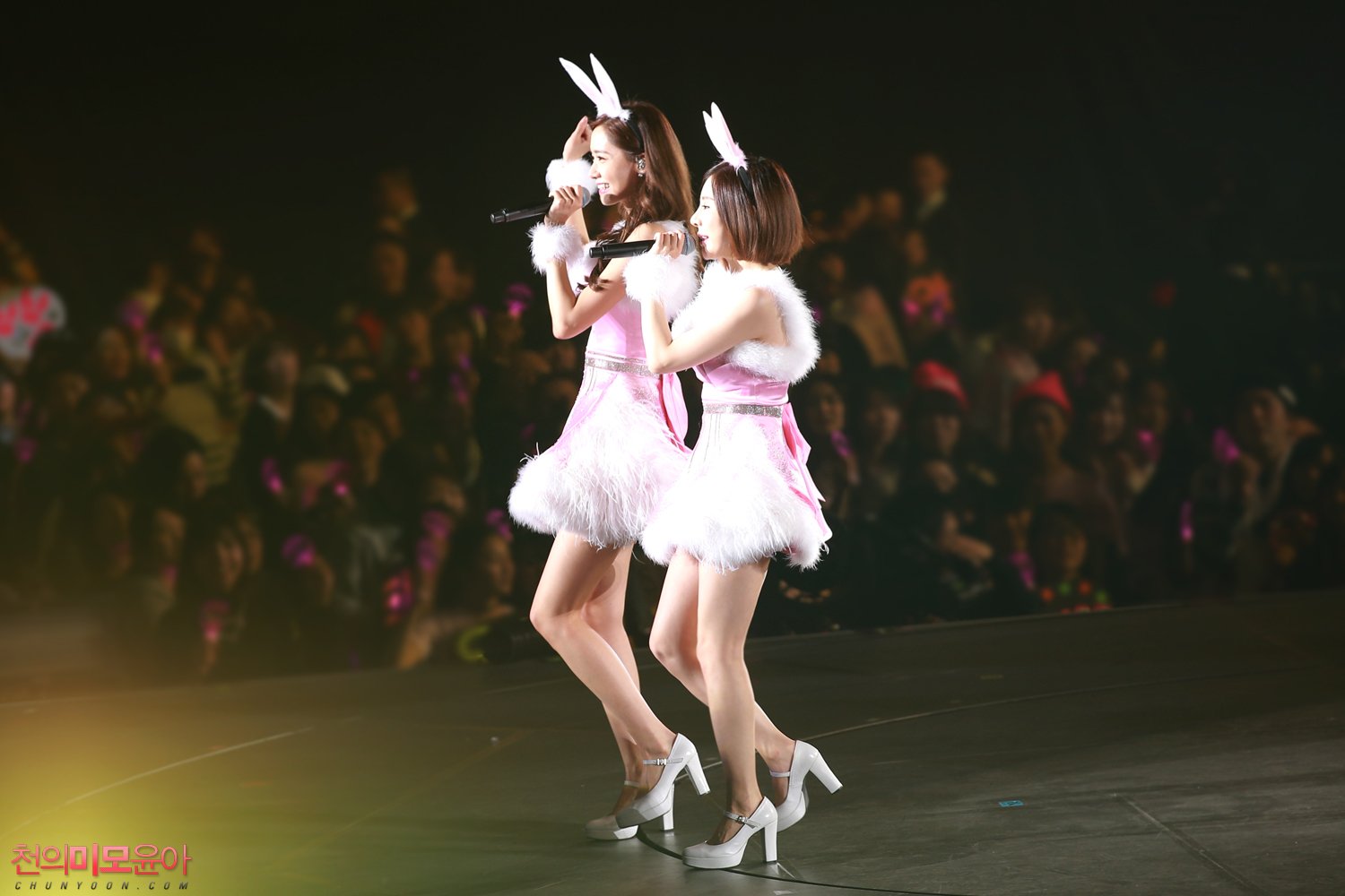 [PIC][12-12-2015]Hình ảnh mới nhất từ "GIRLS' GENERATION 4th Tour PHANTASIA in Japan" của SNSD - Page 3 DLIKBQGuQ1-3000x3000
