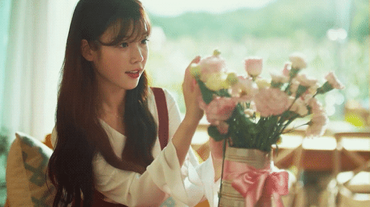 시즌별로 보는 아이유.jpgif | 인스티즈