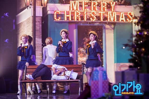 [PIC][04-12-2015]Hình ảnh mới nhất từ chuỗi quảng bá cho Mini Album "Dear Santa" của TaeTiSeo - Page 3 EFMziCHLcY-3000x3000