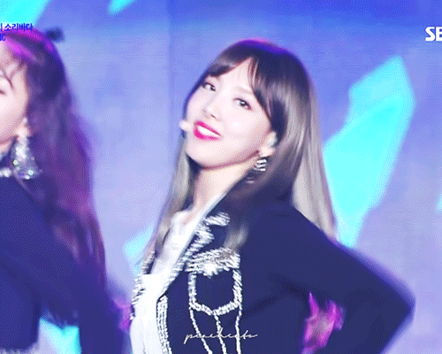 세상은 넓고 이쁜 여자아이돌은 많다.gif | 인스티즈