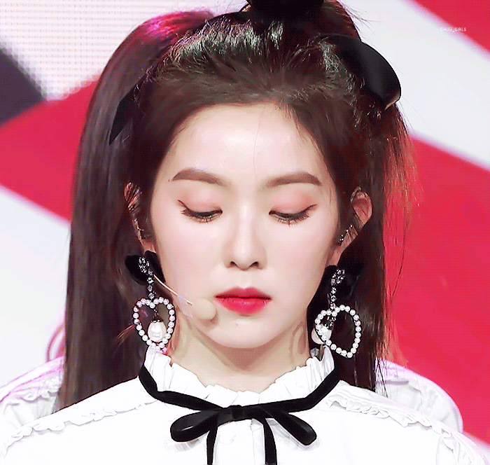 포니테일머리한 레드벨벳 아이린.gif | 인스티즈