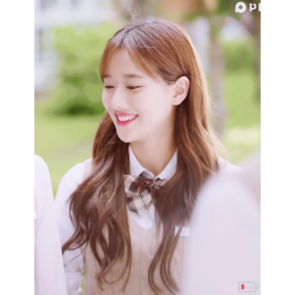 상큼하게 이쁜 에이프릴 이나은.jpgif | 인스티즈