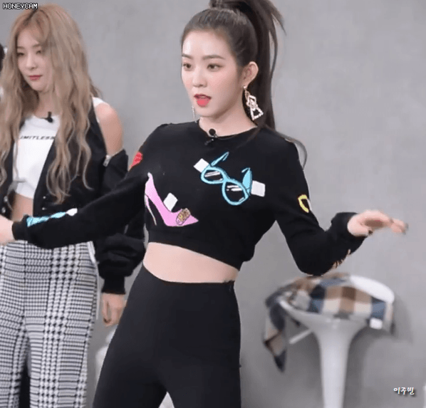 미모와 섹시함 폭발한 셀럽티비직캠속 아이린.gif | 인스티즈