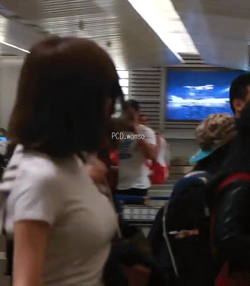 레전드 of 레전드 공항 하영이.jpgif | 인스티즈