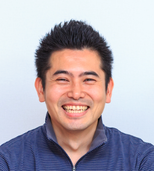 小島の顔