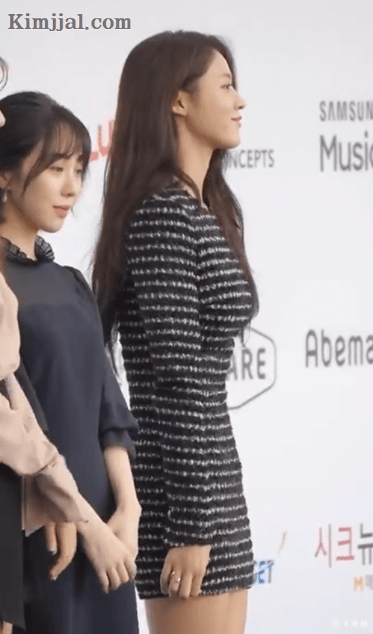 원피스 입은 설현이 ㄷㄷㄷ.gif | 인스티즈