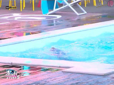 tiJjojy4do.gif