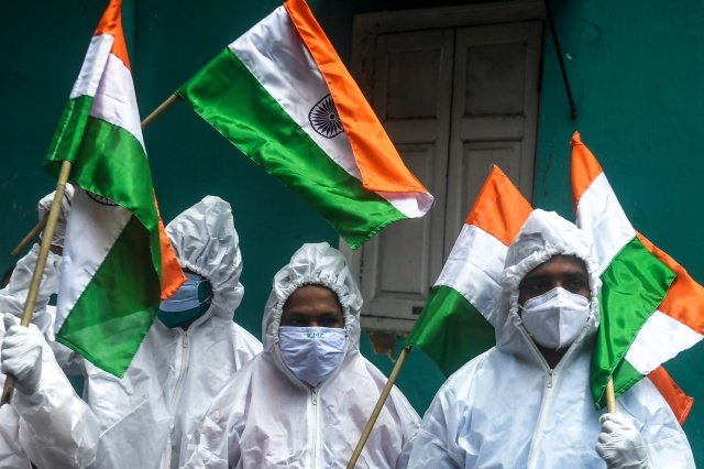 India will provide ID cards that stores all medical data inside
